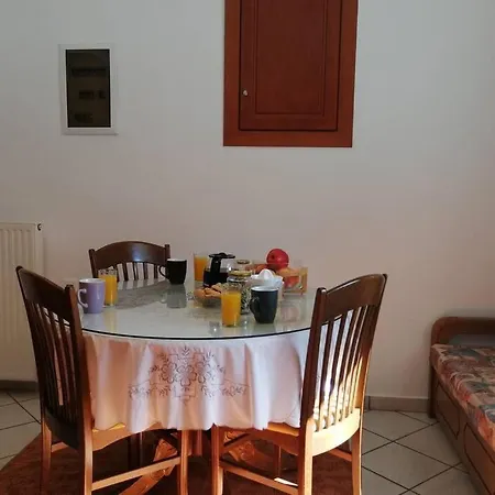 Metaxia's & Maria's House * Leonidio